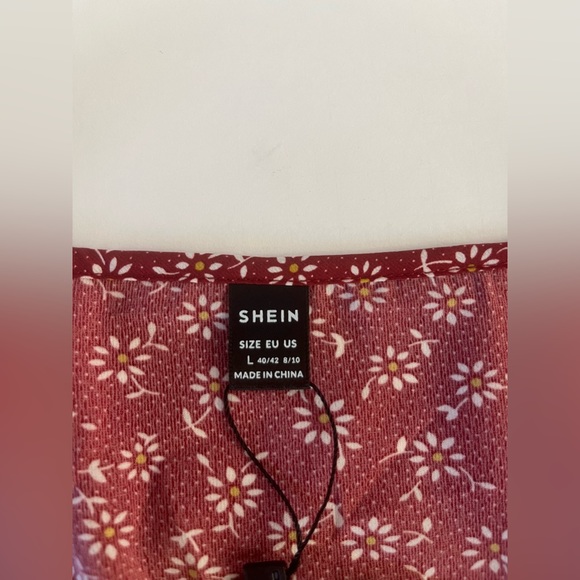 SHEIN Womens Top Boho  V Neck Floral Size L Long Sleeve Ruffle Hem, Shirred, - Picture 8 of 13